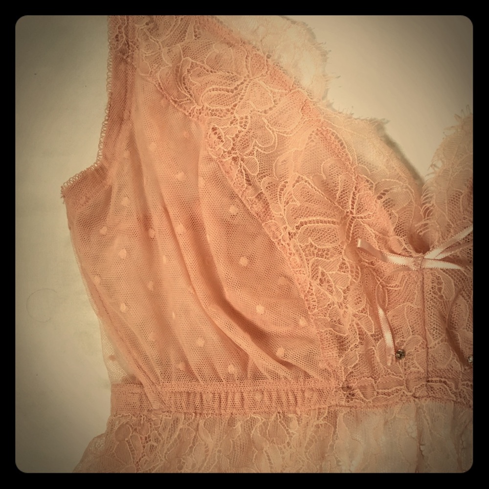 Gorgeous eye lash lace bra